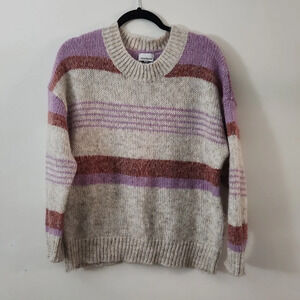 Heartloom striped sweater large